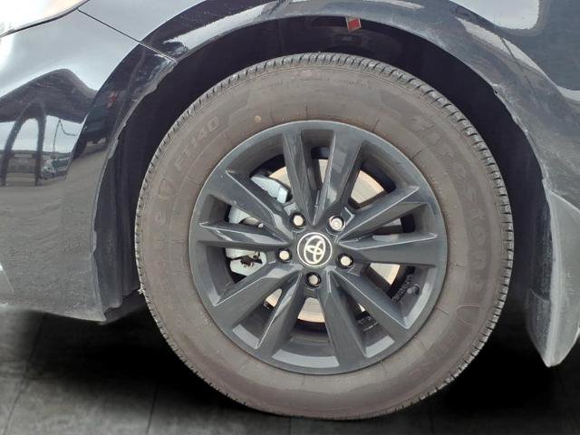 Used 2026 Toyota Camry LE FWD image 10