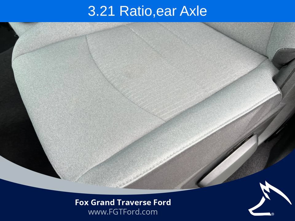 Used 2024 RAM 1500 Classic SLT AWD/4WD image 10