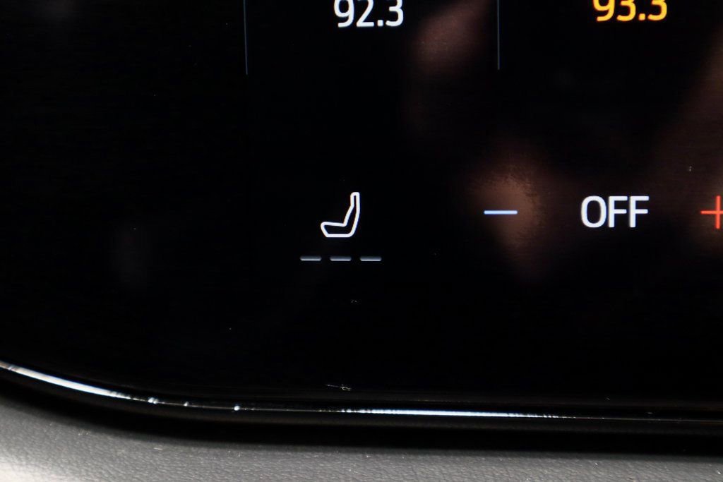 Certified 2024 Ford Mustang Premium image 11