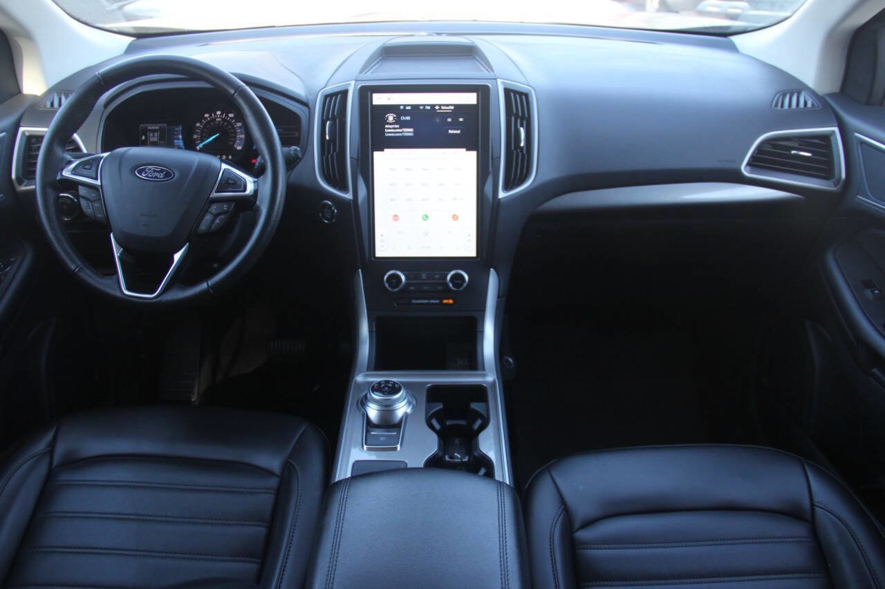 Certified 2024 Ford Edge SEL image 14