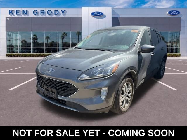 Certified 2022 Ford Escape SEL AWD/4WD image 1