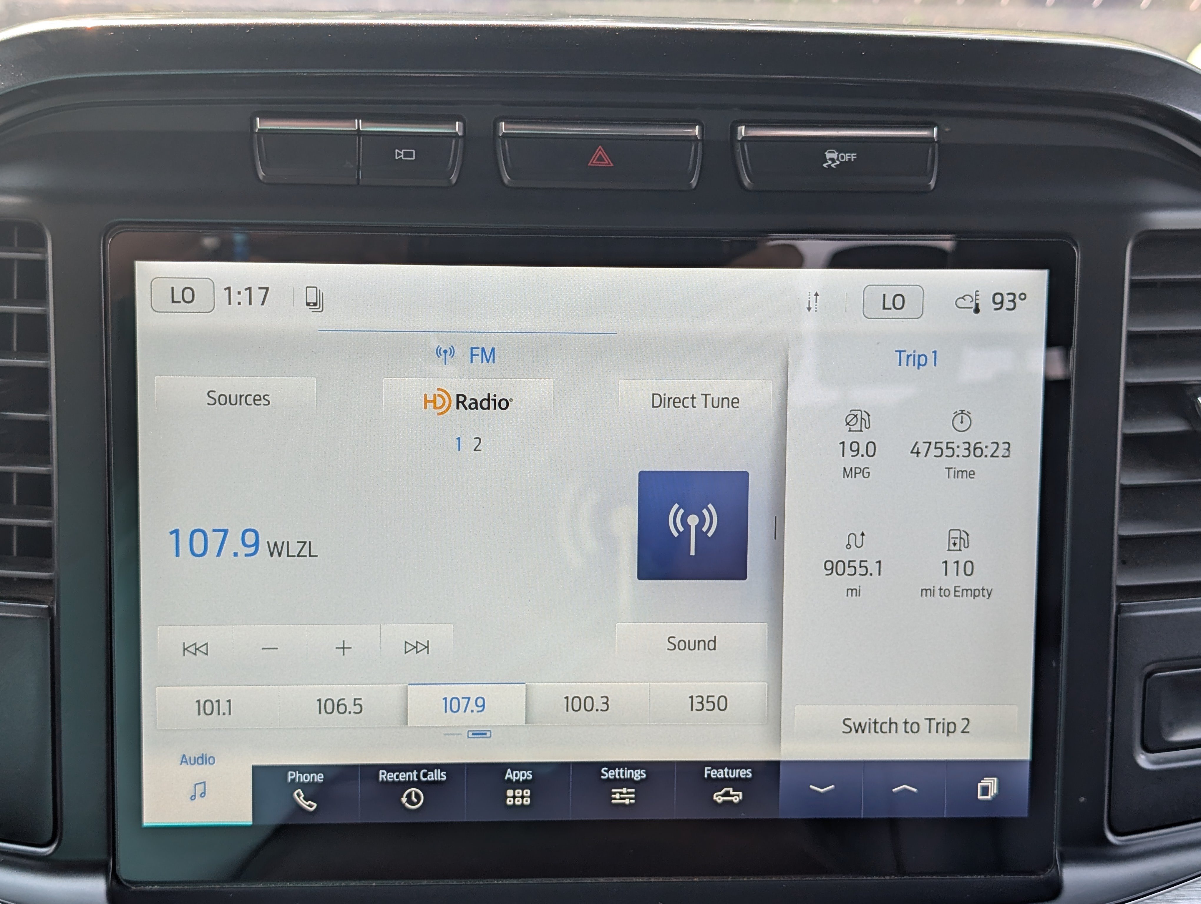 Certified 2022 Ford F150 Lariat AWD/4WD image 25