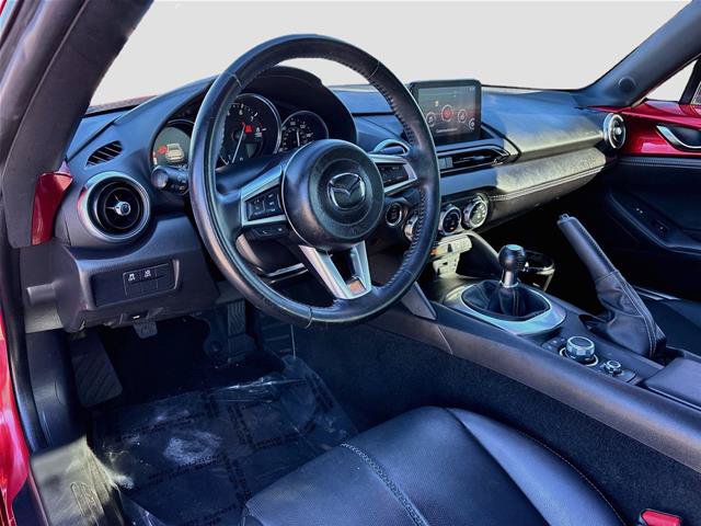 Used 2021 MAZDA MX-5 Miata RF Grand Touring RWD image 10