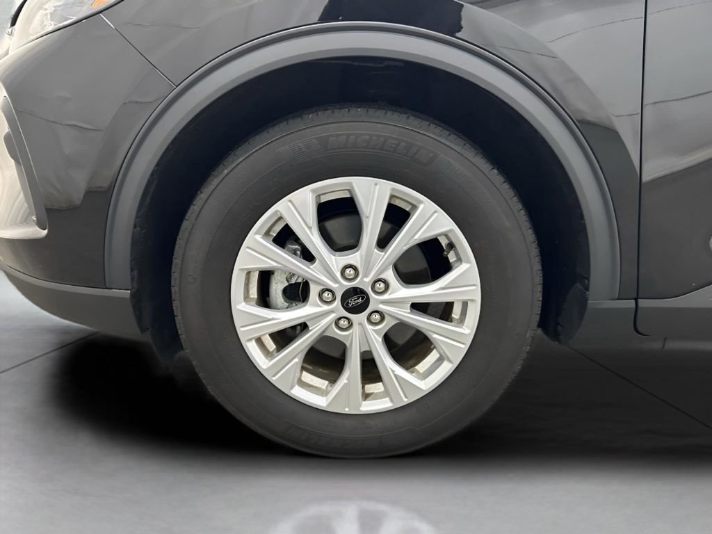 Certified 2024 Ford Escape Active w/ Cold Weather Package FWD image 12