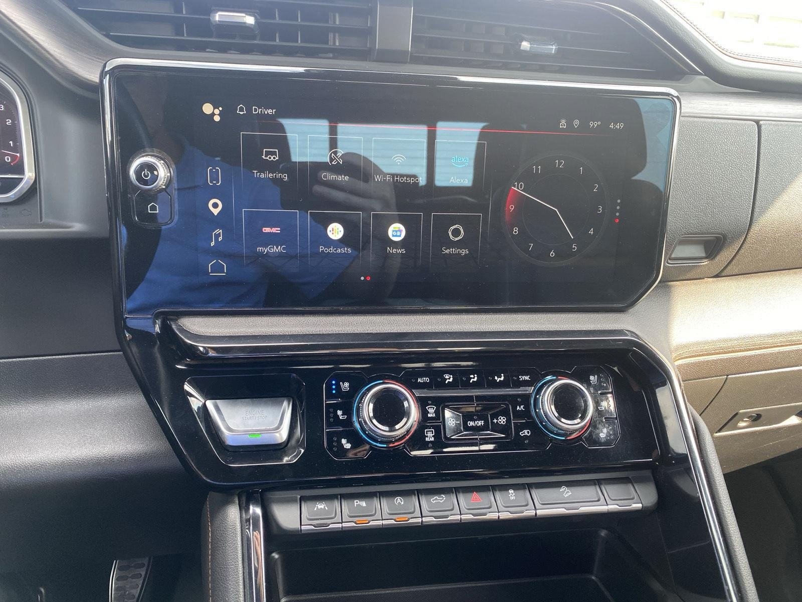 Used 2023 GMC Sierra 1500 AT4 w/ AT4 Premium Package AWD/4WD image 19