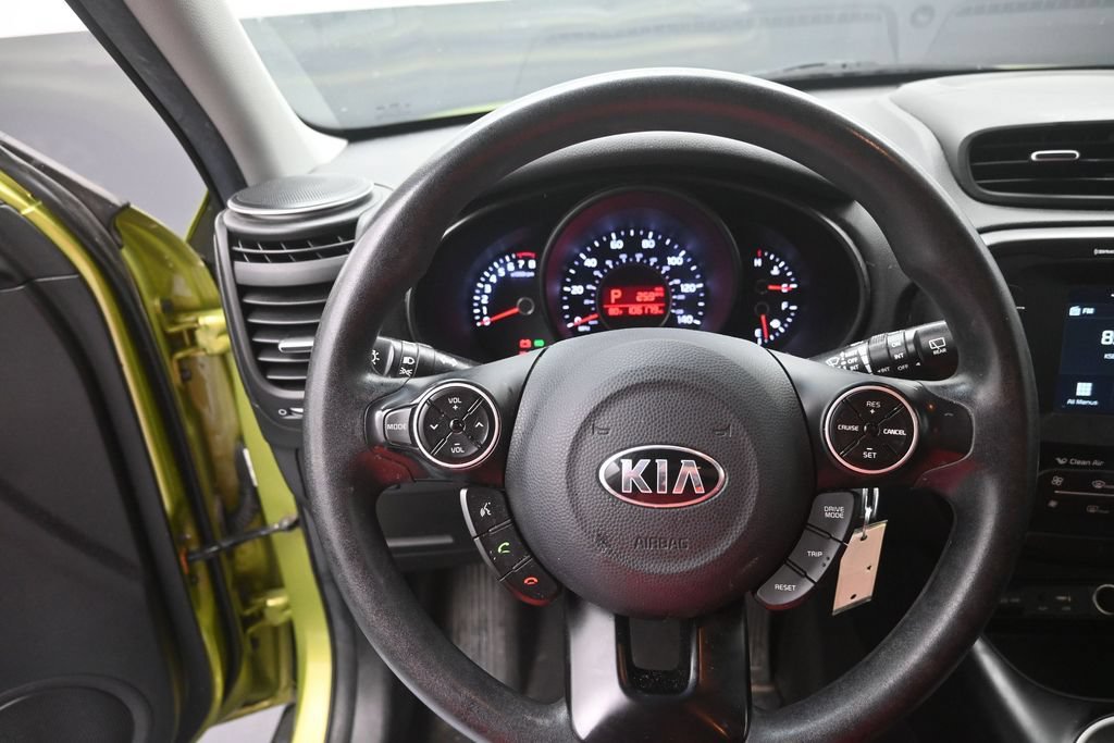 Used 2018 Kia Soul + FWD image 28