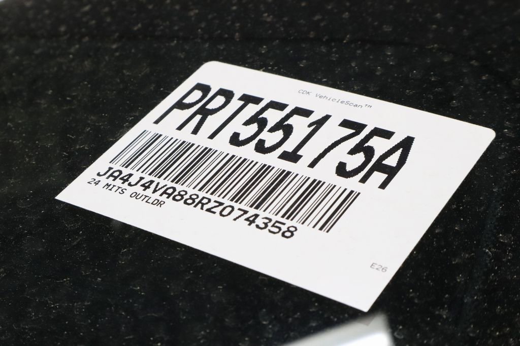 Used 2024 Mitsubishi Outlander SE Black Edition AWD/4WD image 37