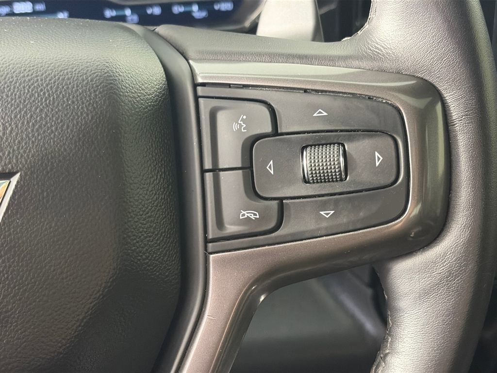 Used 2023 Chevrolet Silverado 1500 ZR2 w/ Technology Package image 18