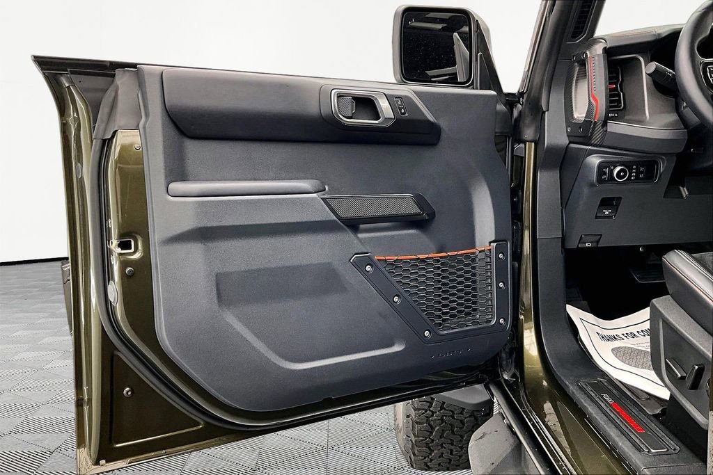Certified 2025 Ford Bronco Raptor w/ Interior Carbon Fiber Pack AWD/4WD image 23