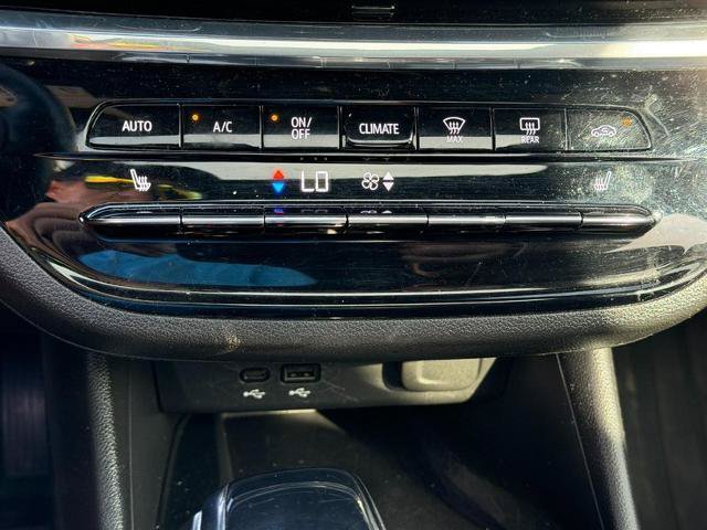 Used 2025 Buick Envista Avenir FWD image 22