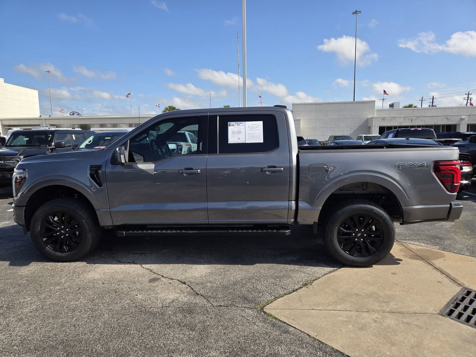Certified 2024 Ford F150 Lariat w/ FX4 Off-Road Package AWD/4WD image 5