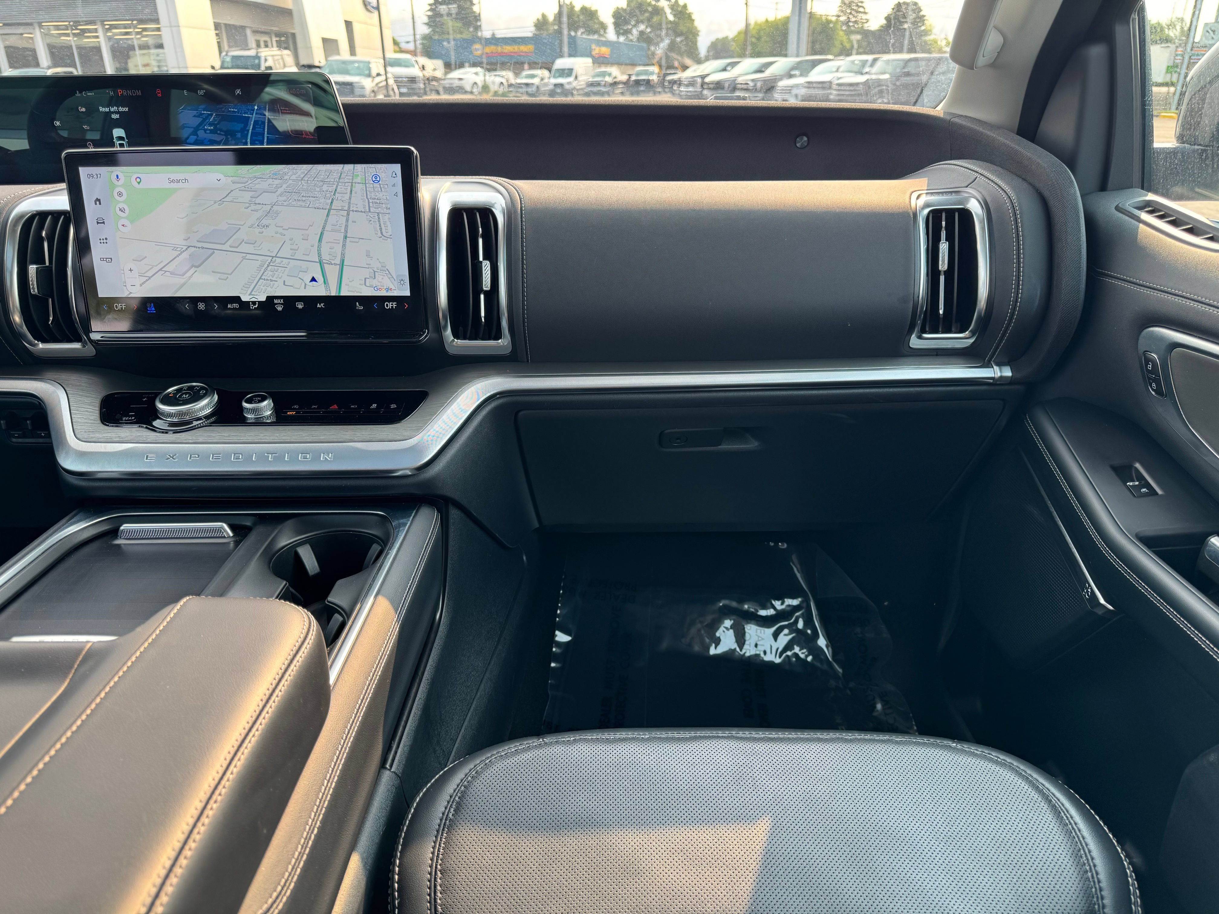 Certified 2025 Ford Expedition Max Platinum AWD/4WD image 22