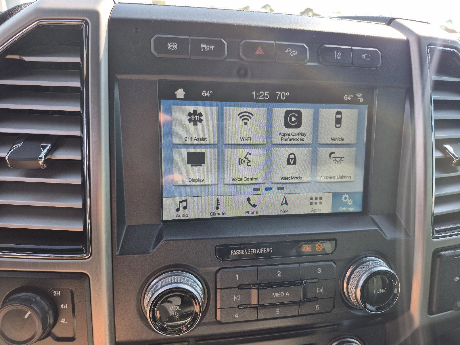 Certified 2018 Ford F350 Platinum w/ Platinum Ultimate Package image 24