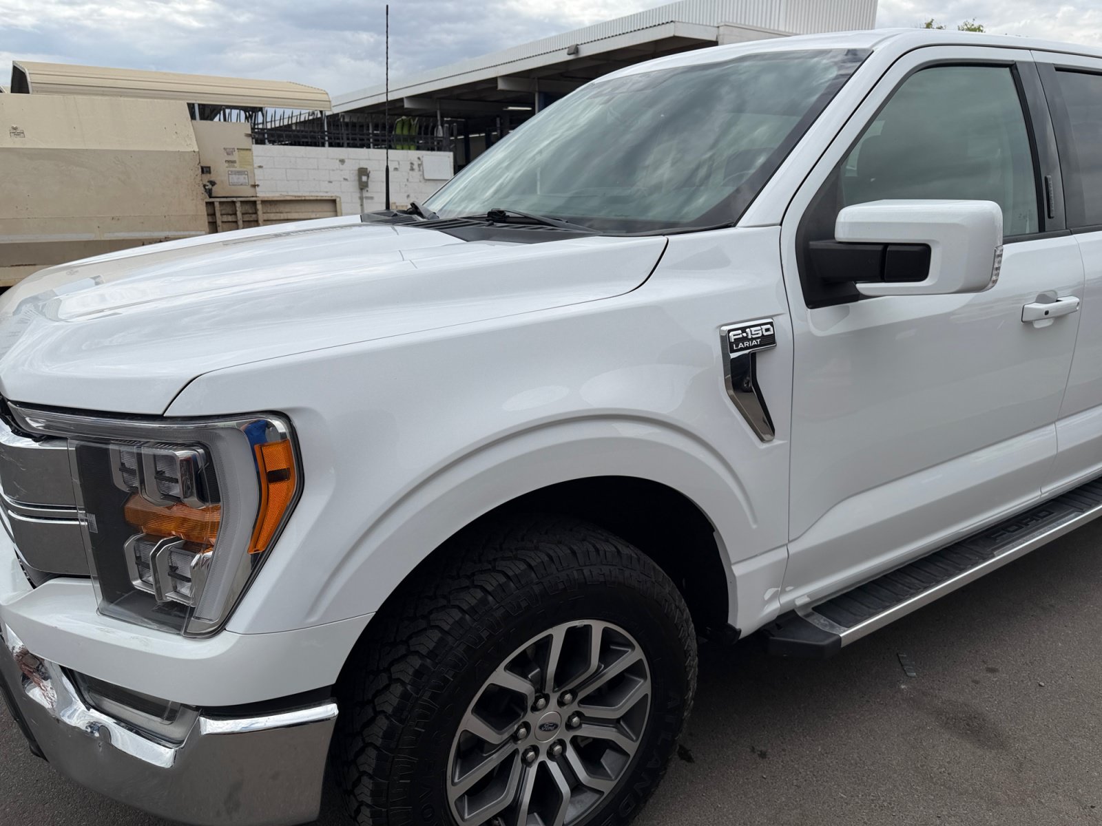 Certified 2022 Ford F150 Lariat w/ Equipment Group 501A Mid AWD/4WD image 10