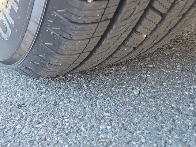 Used 2020 Chevrolet Malibu LS image 32