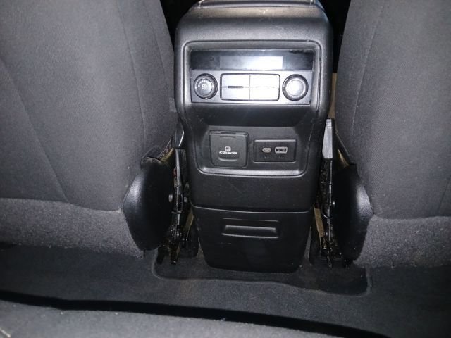 Used 2020 GMC Acadia SLE w/ Driver Convenience Package image 57