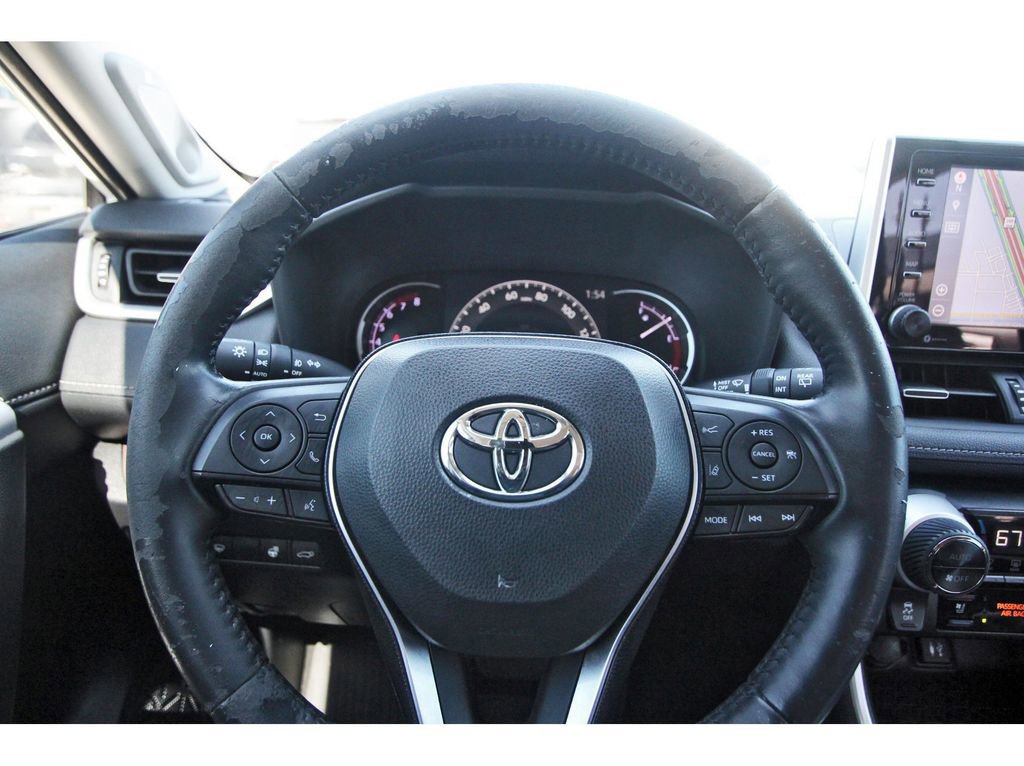 Used 2019 Toyota RAV4 Limited w/ Cold Weather Package image 16