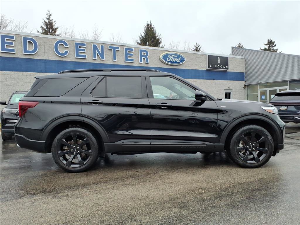 Certified 2022 Ford Explorer ST-Line w/ Class IV Trailer Tow Package image 6