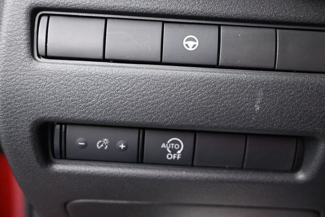 Used 2023 Nissan Rogue SV FWD image 23