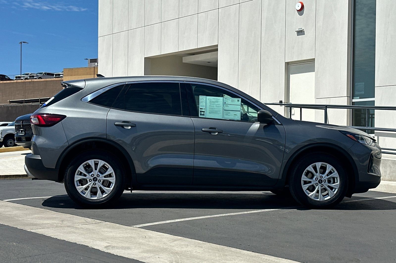 Certified 2024 Ford Escape Active FWD image 2