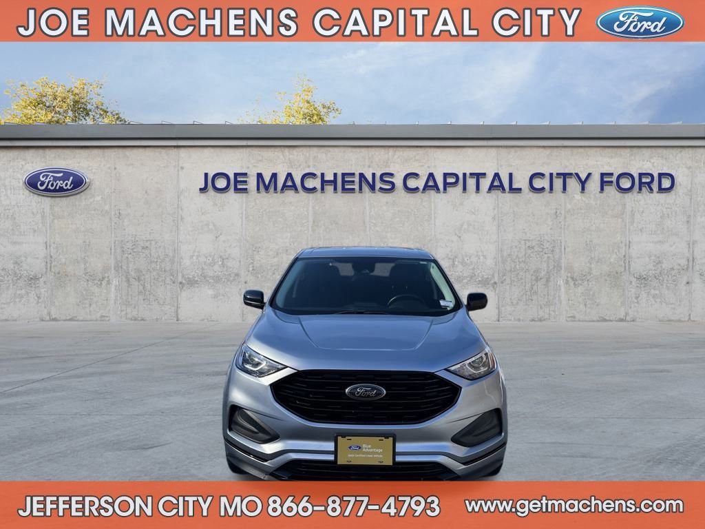 Certified 2022 Ford Edge SE w/ Black Appearance Package image 8