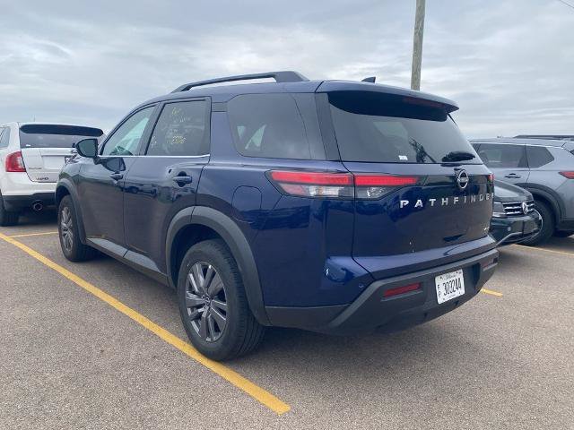 Used 2025 Nissan Pathfinder SV AWD/4WD image 13