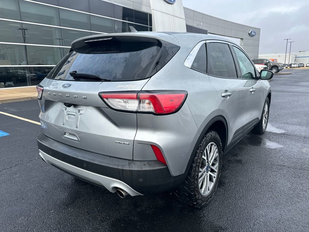 Certified 2022 Ford Escape SEL image 20