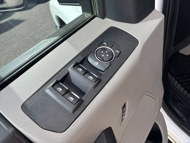 Certified 2020 Ford F250 XL w/ Power Equipment Group AWD/4WD image 17