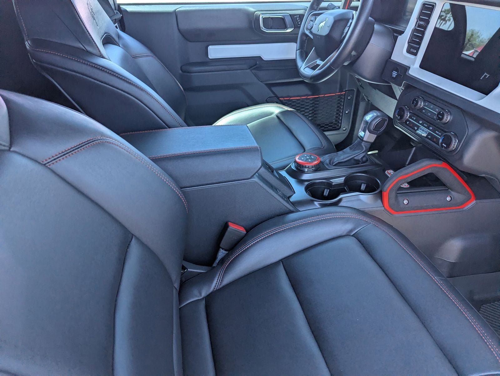 Certified 2025 Ford Bronco Stroppe Edition AWD/4WD image 8