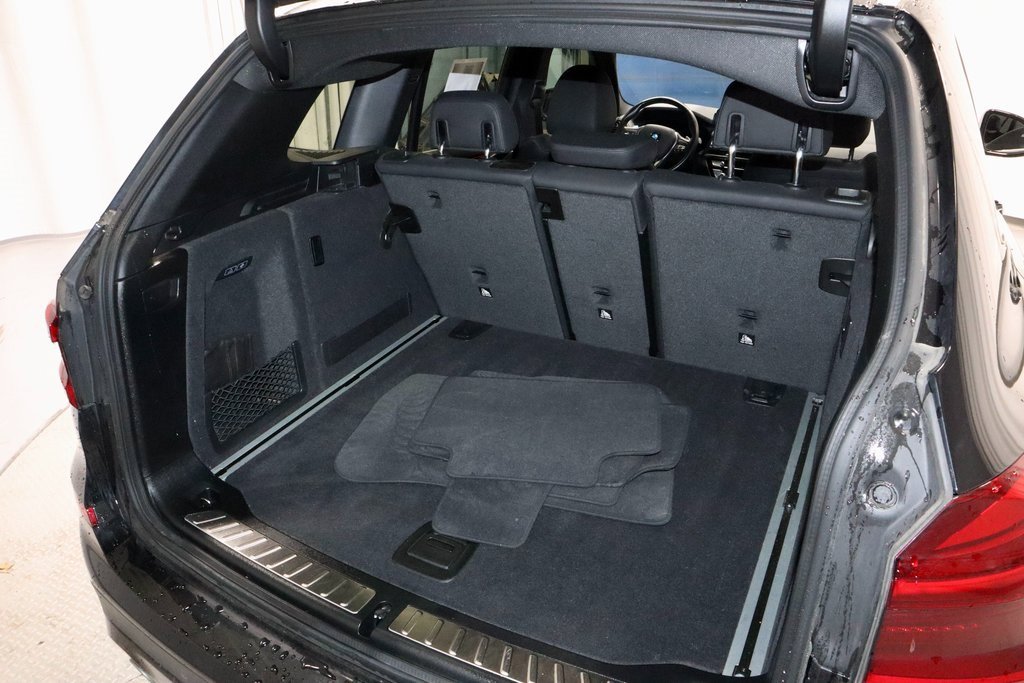 Used 2021 BMW X3 xDrive30i w/ Premium Package image 16