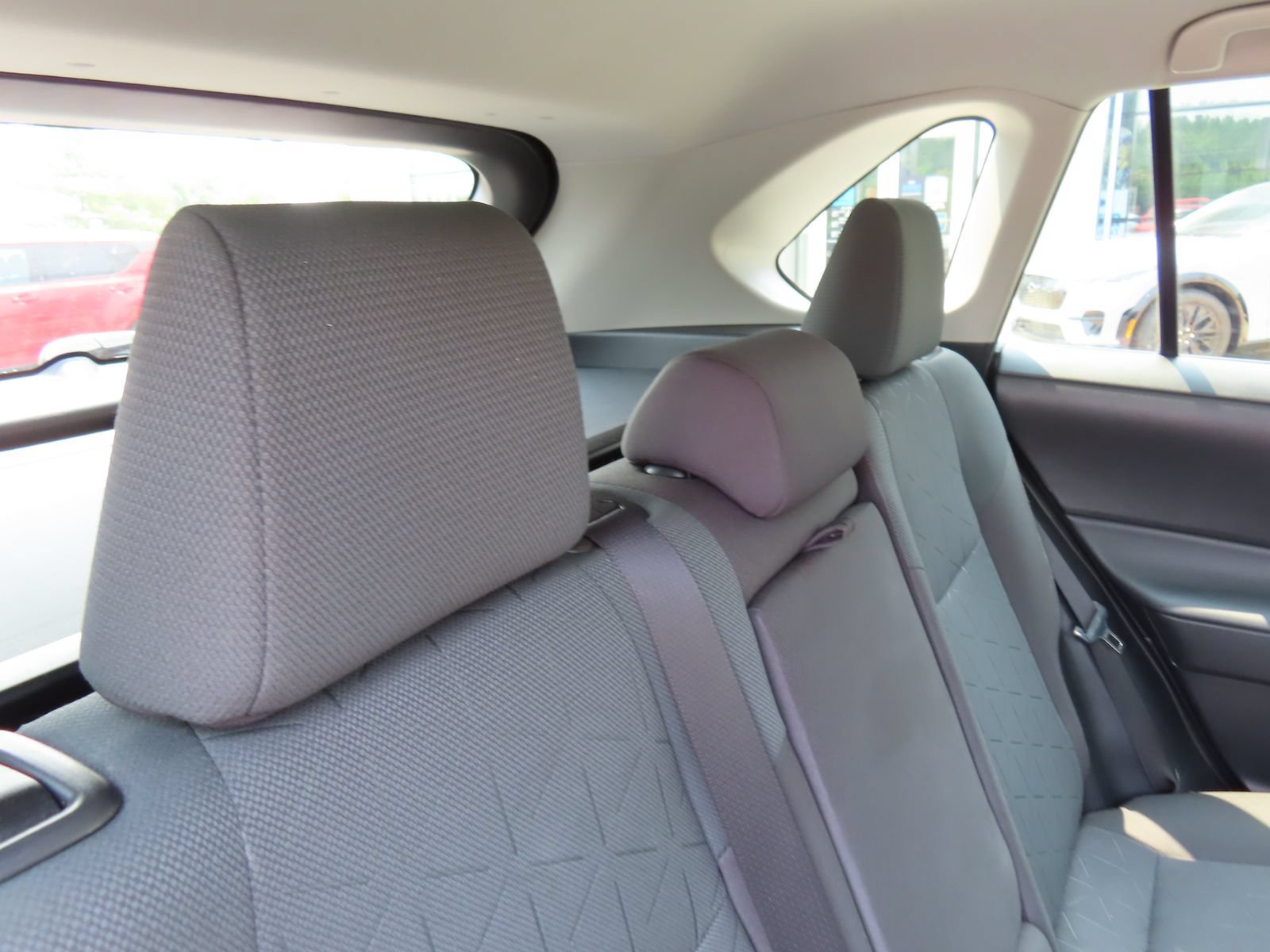 Used 2024 Toyota RAV4 XLE w/ Weather Package AWD/4WD image 31