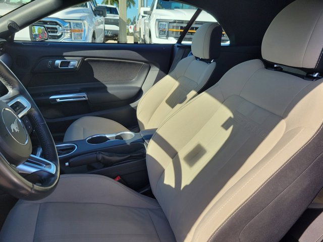 Certified 2019 Ford Mustang Convertible w/ Equipment Group 101A image 22