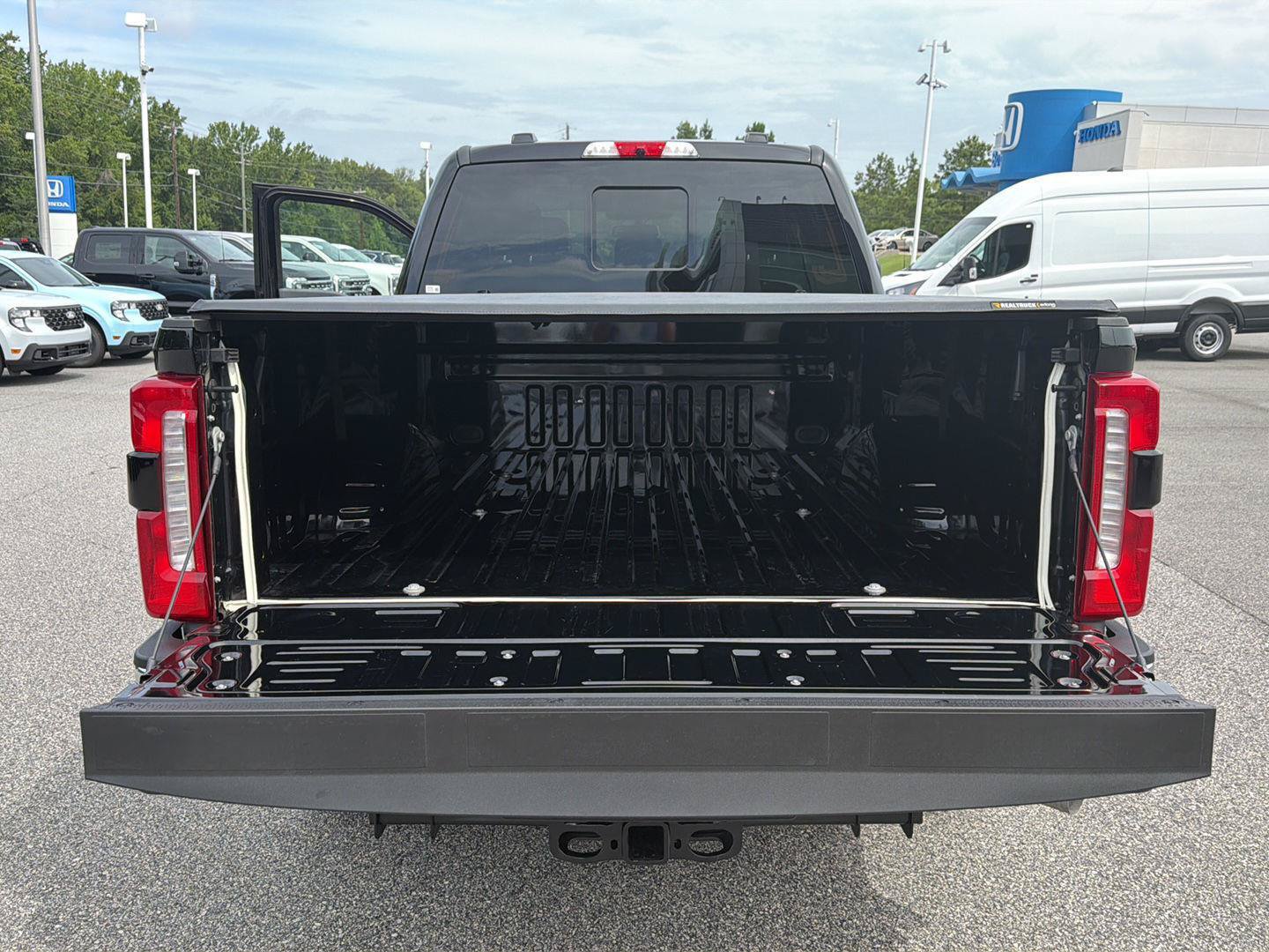 Certified 2026 Ford F350 Lariat RWD image 36
