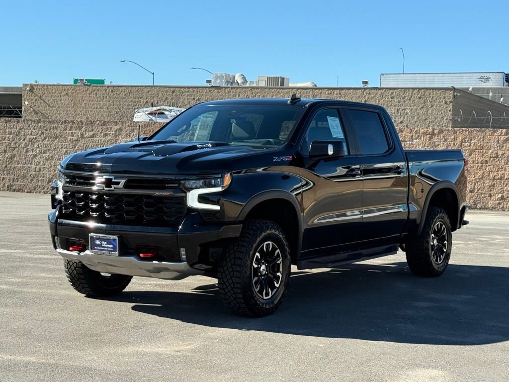Used 2024 Chevrolet Silverado 1500 ZR2 w/ Technology Package image 5