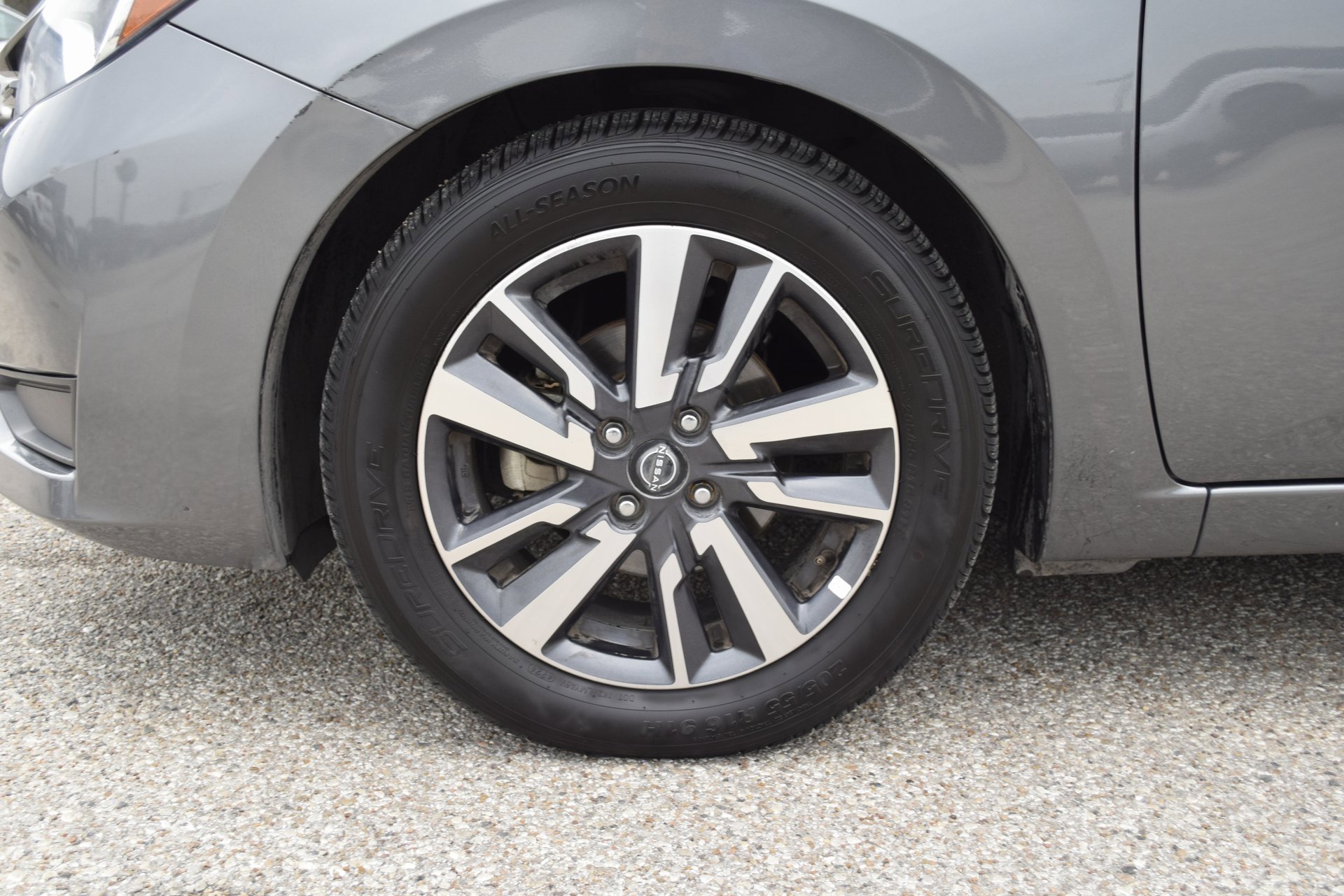 Used 2023 Nissan Versa SV image 25