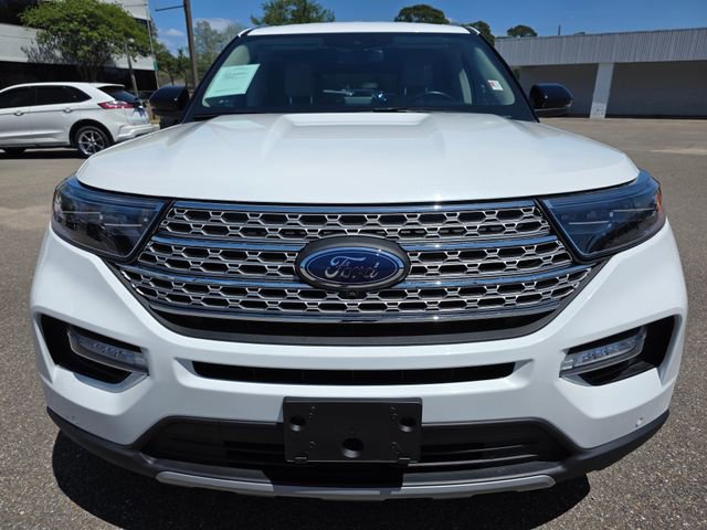 Certified 2022 Ford Explorer Limited w/ Limited Technology Package AWD/4WD image 8