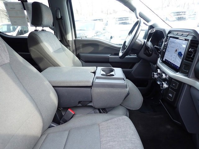 Certified 2022 Ford F150 XLT w/ Equipment Group 302A High image 10