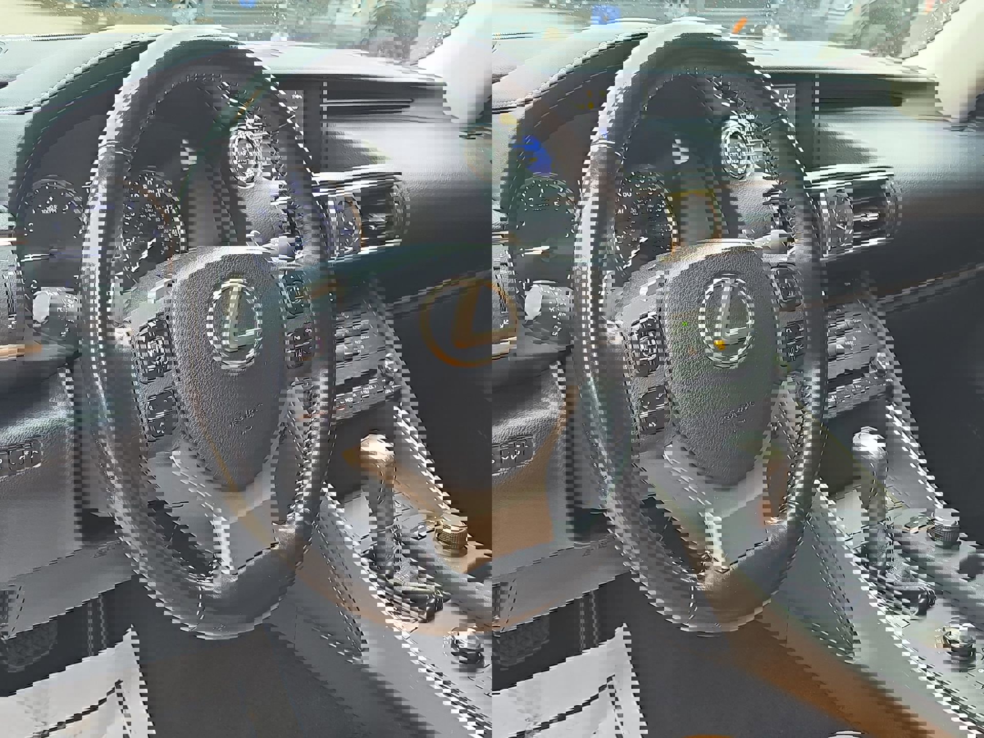 Used 2018 Lexus IS 300 image 15