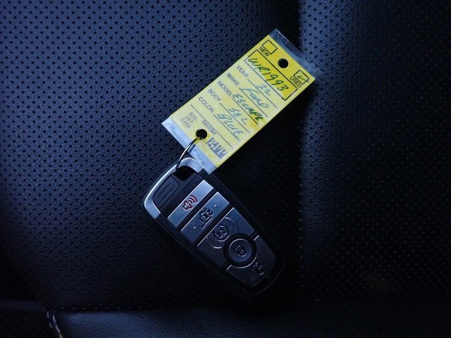 Certified 2022 Ford Escape SEL w/ Technology Package image 30