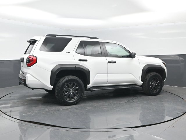 Used 2025 Toyota 4Runner SR5 AWD/4WD image 3
