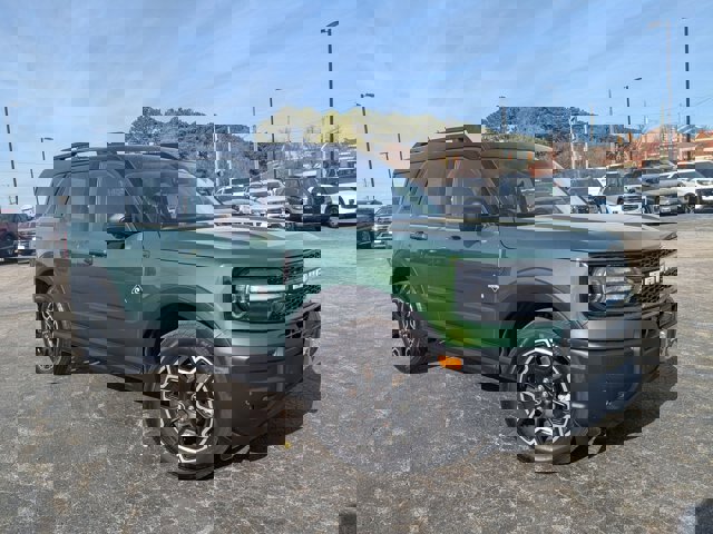 Certified 2025 Ford Bronco Sport Outer Banks w/ Outer Banks Tech Package+ image 1