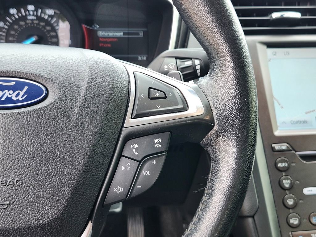 Certified 2020 Ford Fusion Titanium AWD/4WD image 29