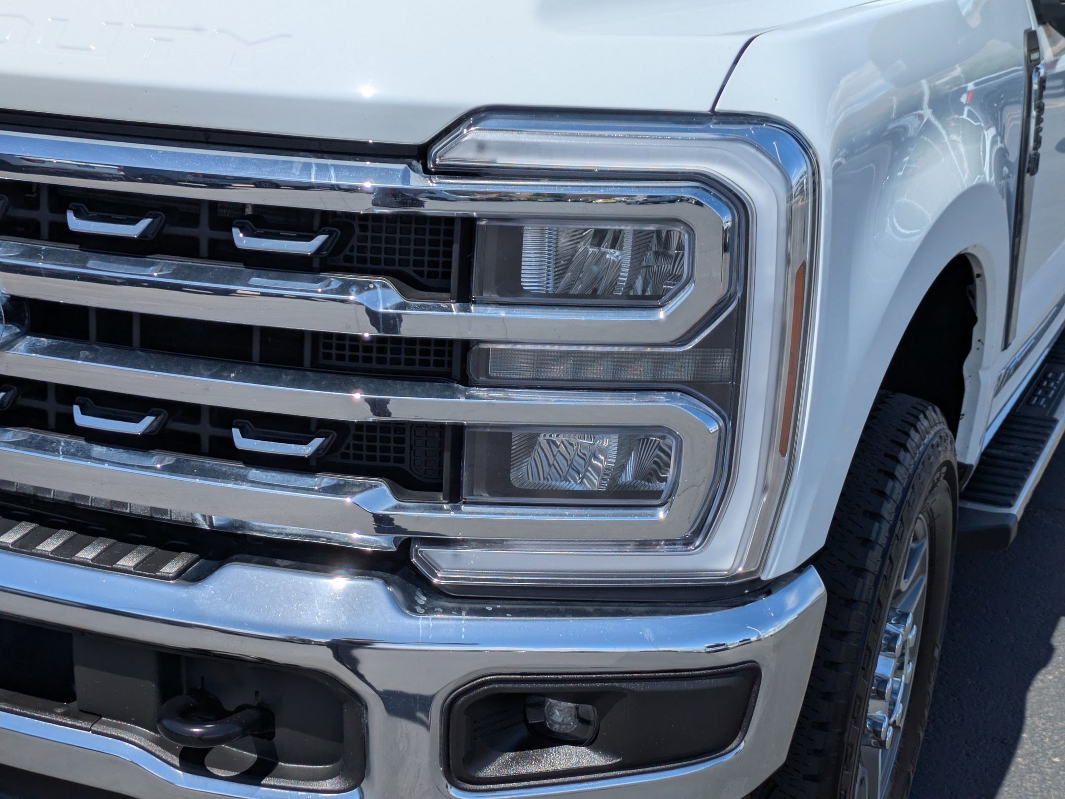 Certified 2025 Ford F250 Lariat AWD/4WD image 12