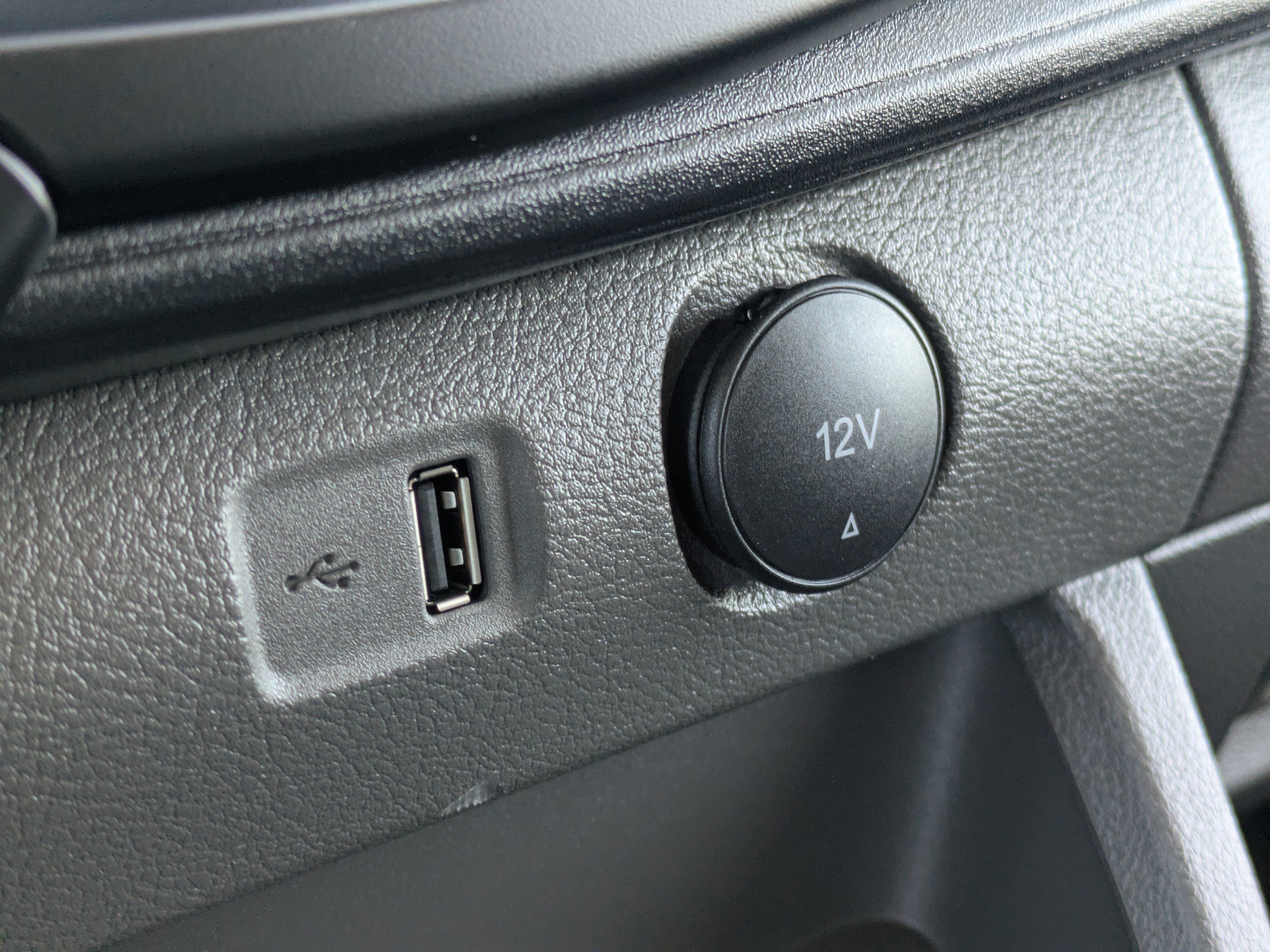 Certified 2024 Ford Transit 150 Low Roof image 26