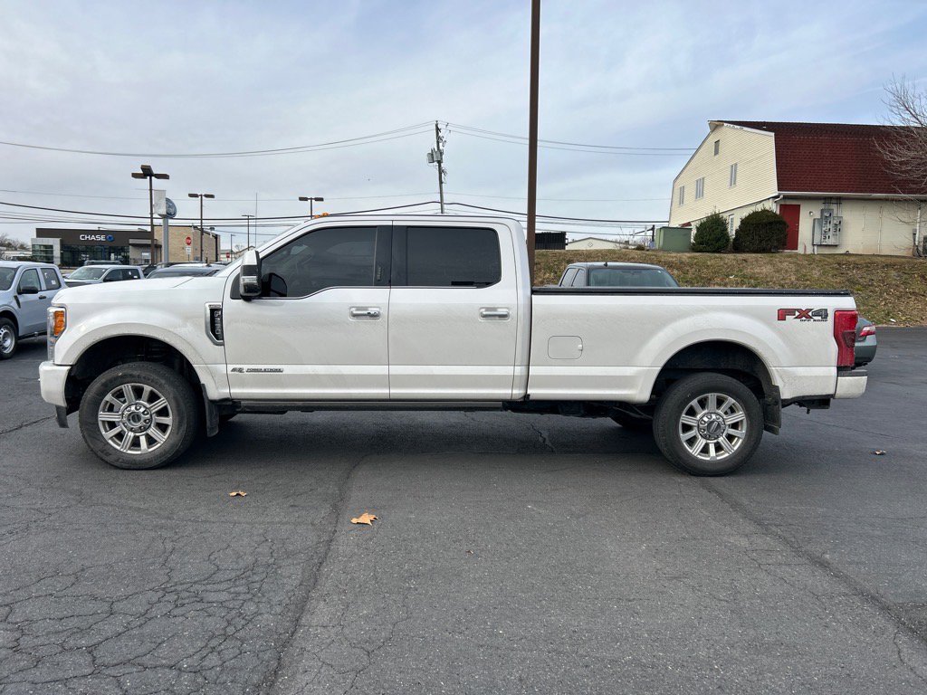 Certified 2019 Ford F250 Limited w/ FX4 Off-Road Package image 5