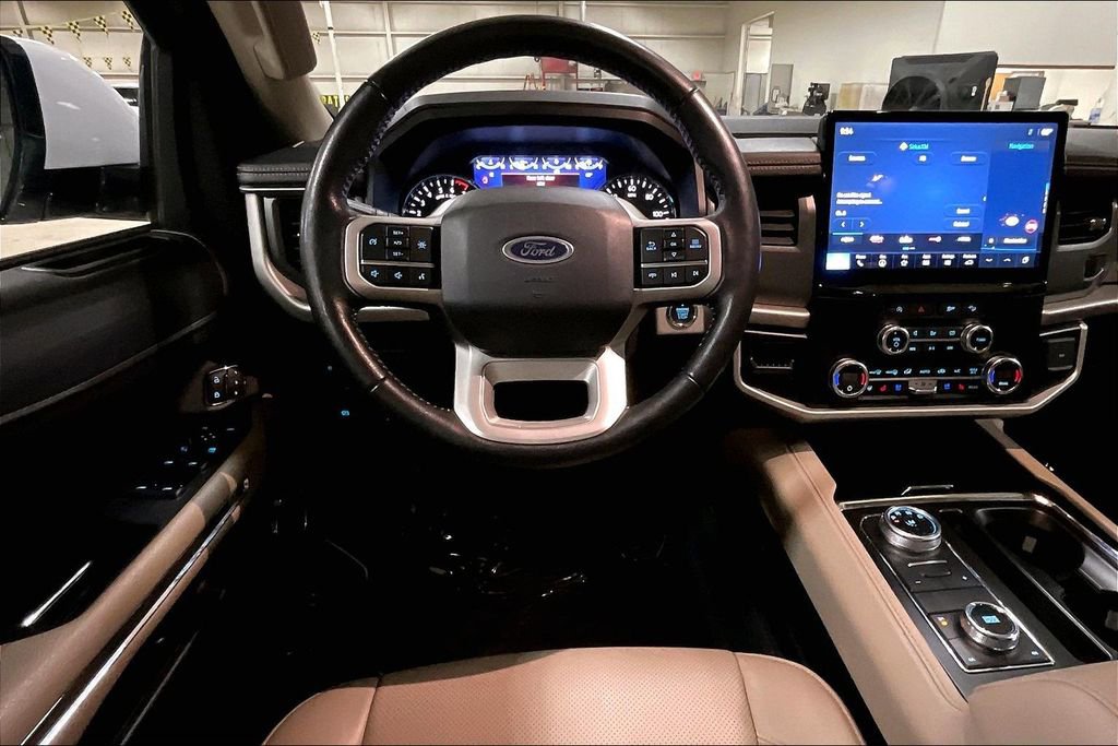 Certified 2024 Ford Expedition Max XLT AWD/4WD image 5