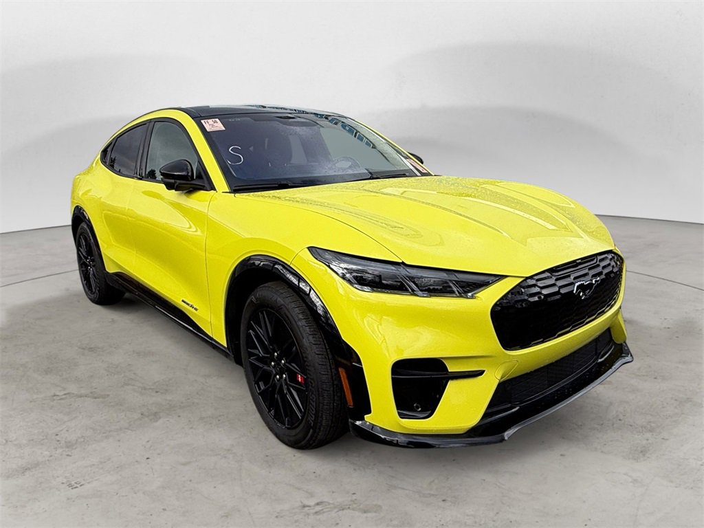 Certified 2025 Ford Mustang Mach-E Premium w/ Sport Appearance Package image 6