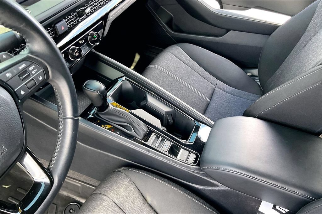 Used 2023 Honda Accord Sport image 16