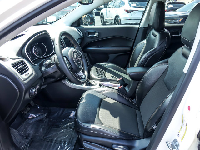 Used 2021 Jeep Compass Latitude AWD/4WD image 10