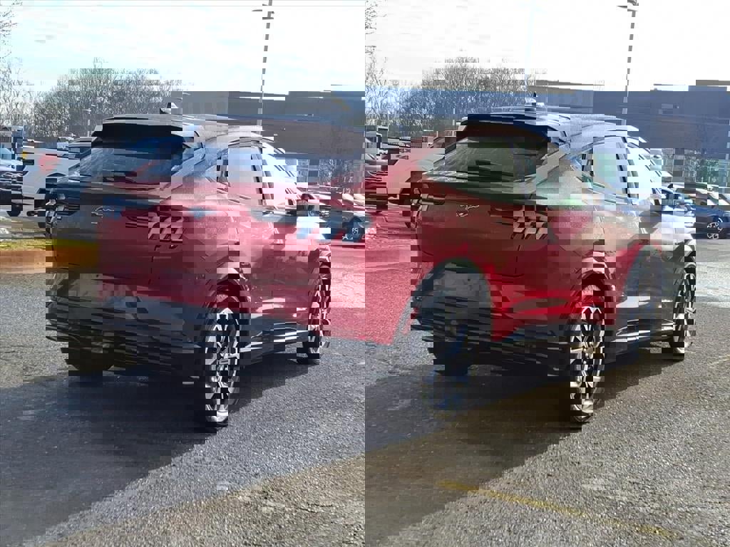 Certified 2021 Ford Mustang Mach-E Premium image 5